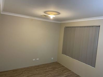 6 Neslite Road, Dalyellup WA 6230
