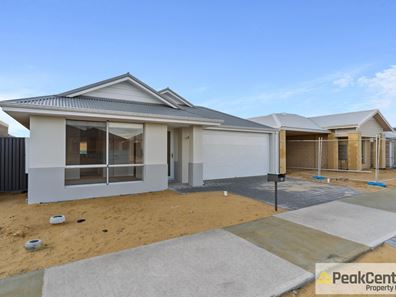 20 Longwood Way, Lakelands WA 6180