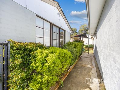 2 Parkview Close, Binningup WA 6233