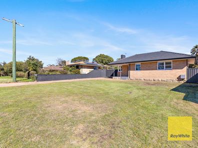 6 Isaac Way, Calista WA 6167