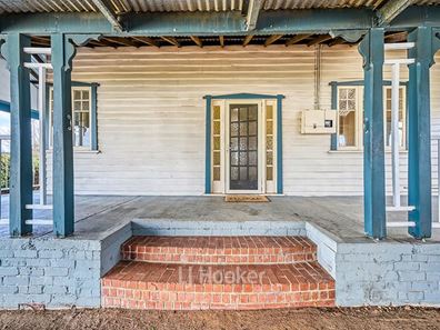 4 Denton Street, Collie WA 6225