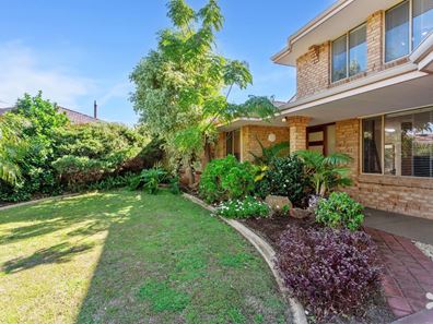 20 Stenton Corner, Leeming WA 6149