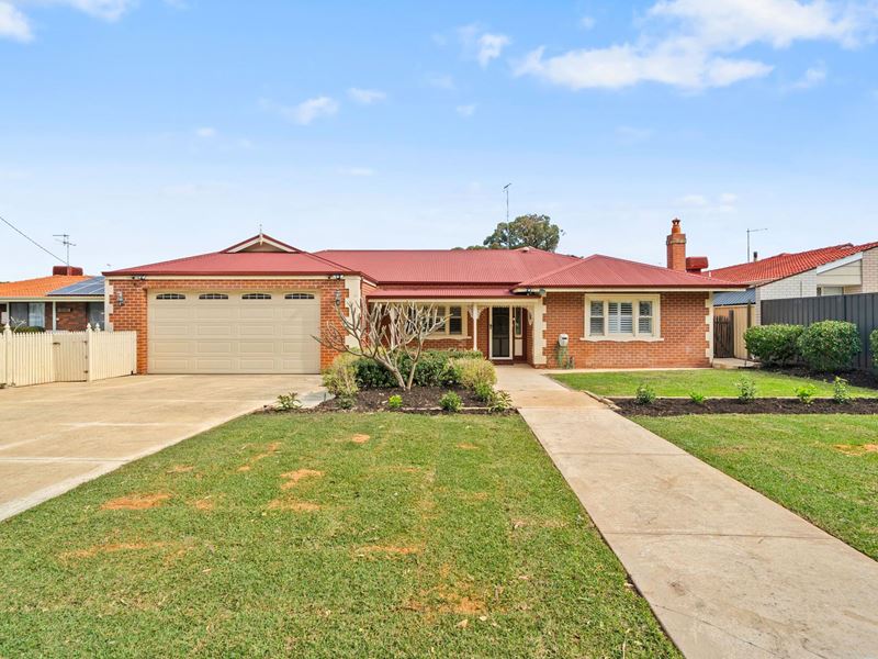 29 Blythwood Street, Dudley Park WA 6210