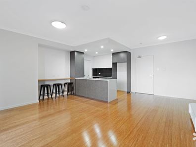 8/2 Rowe Avenue, Rivervale WA 6103