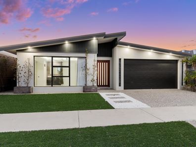 12 Oldenburg Way, Forrestdale WA 6112