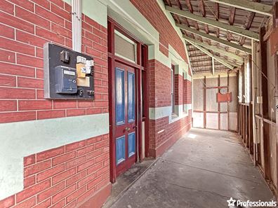 135 Augustus Street, Geraldton WA 6530