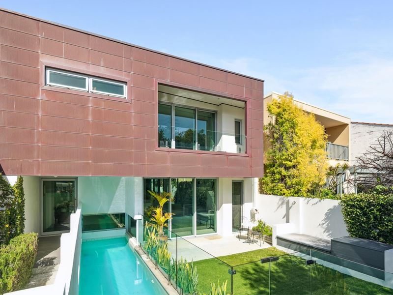 25 Perth Street, Cottesloe WA 6011
