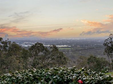 12 Melaleuca Road, Lesmurdie WA 6076