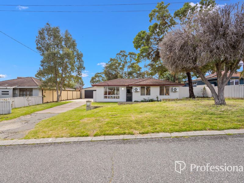 4 Ferrara Way, Girrawheen WA 6064