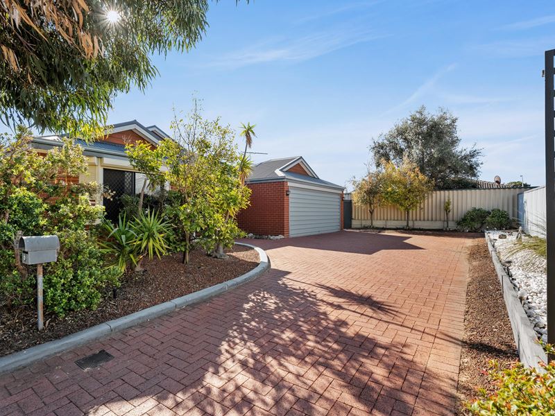 9 Carramup Circle, Port Kennedy