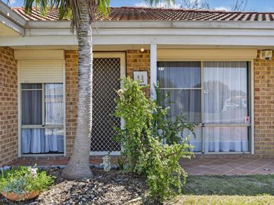 11 Violet Grove, Warnbro WA 6169