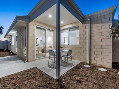 2/70 Camberwarra Drive, Craigie WA 6025