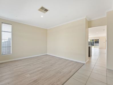 10 Honeysuckle Mews, Baldivis WA 6171