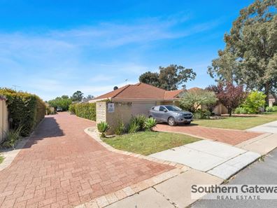 10/10 Delamere Way, Camillo WA 6111