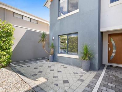 14B Flinders Crescent, Bull Creek WA 6149