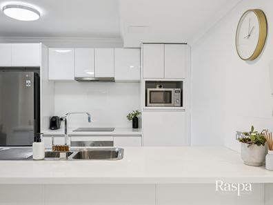 4/3 Bellion Drive, Hamilton Hill WA 6163