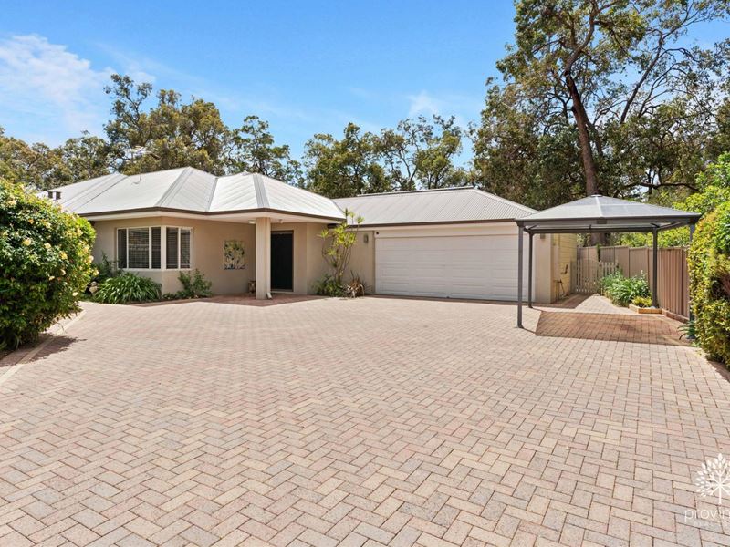 12 Collins Road, Kalamunda WA 6076