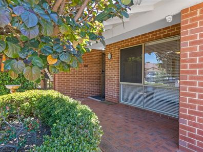 4A Kearsley Rise, Murdoch WA 6150