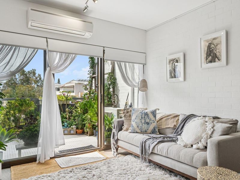 48/59 Breaksea Drive, North Coogee