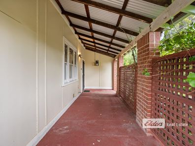50 Young Street, Harvey WA 6220