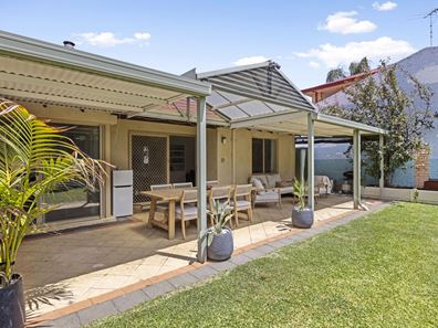 68A Deanmore Road, Scarborough WA 6019