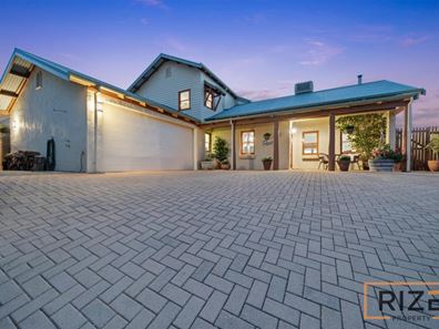 23 Ashley Avenue, Quinns Rocks WA 6030