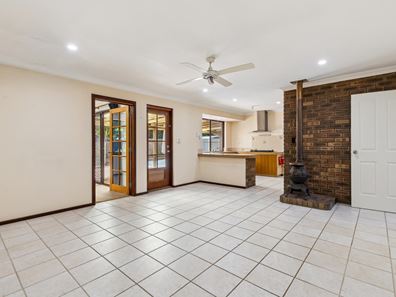 4 Fulton Close, Willetton WA 6155