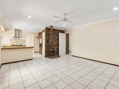 4 Fulton Close, Willetton WA 6155