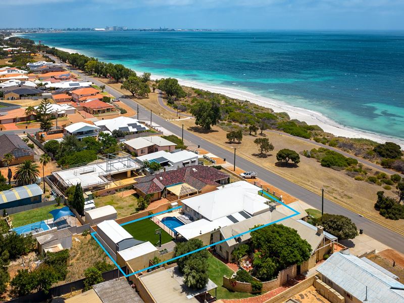 126 Kempton Street, Bluff Point