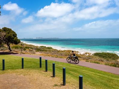 126 Kempton Street, Bluff Point WA 6530