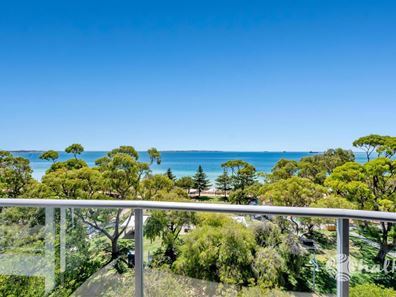 48/17 Rockingham Beach Road, Rockingham WA 6168