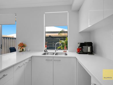 38 Cetus Loop, Bennett Springs WA 6063