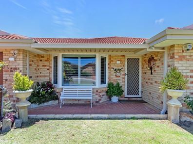 20 Delgado Parade, Iluka WA 6028