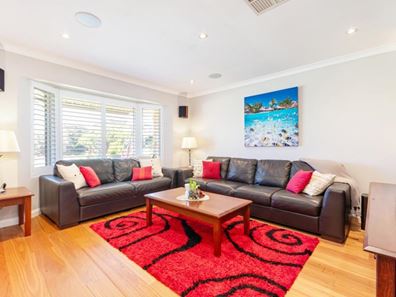 20 Delgado Parade, Iluka WA 6028