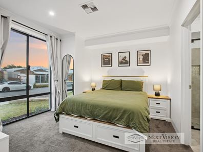 3 Lucent Place, Mandogalup WA 6167