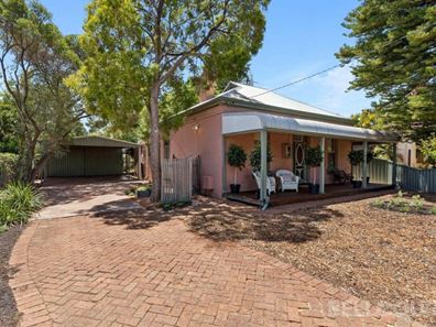 8 Martha Street, Guildford WA 6055