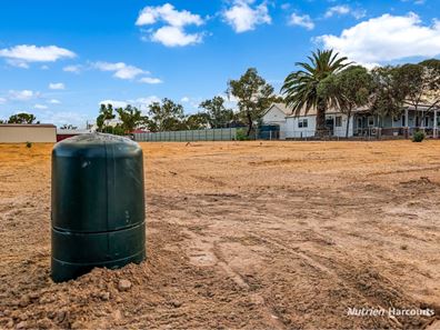 34 Massingham Street, Kellerberrin WA 6410