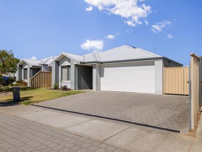 4 Castellar Pass, Yalyalup WA 6280