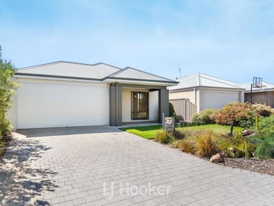 4 Eyre Street, Dunsborough WA 6281