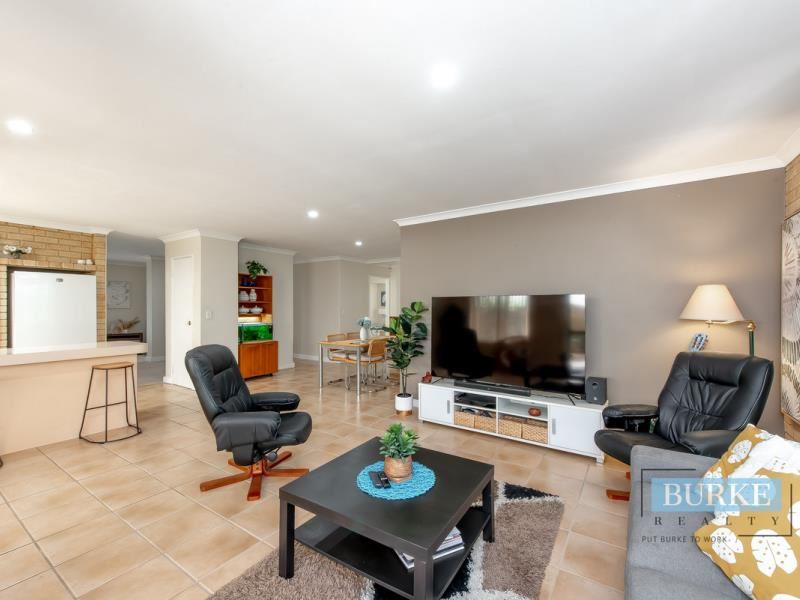 12 Newcap Place, Merriwa WA 6030