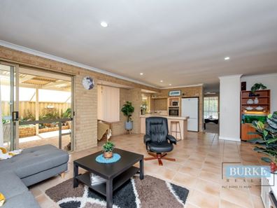 12 Newcap Place, Merriwa WA 6030