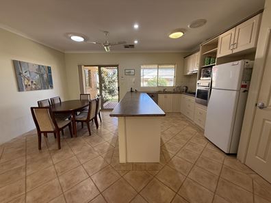 3 Dominican Close, Port Denison WA 6525