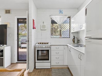 12/13 Merope Close, Rockingham WA 6168
