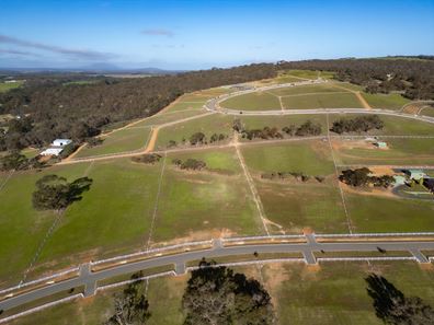 33 Overheu Drive, Kalgan WA 6330