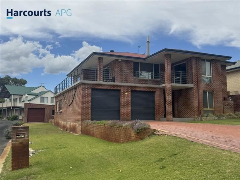 32 Colback Street, Binningup WA 6233