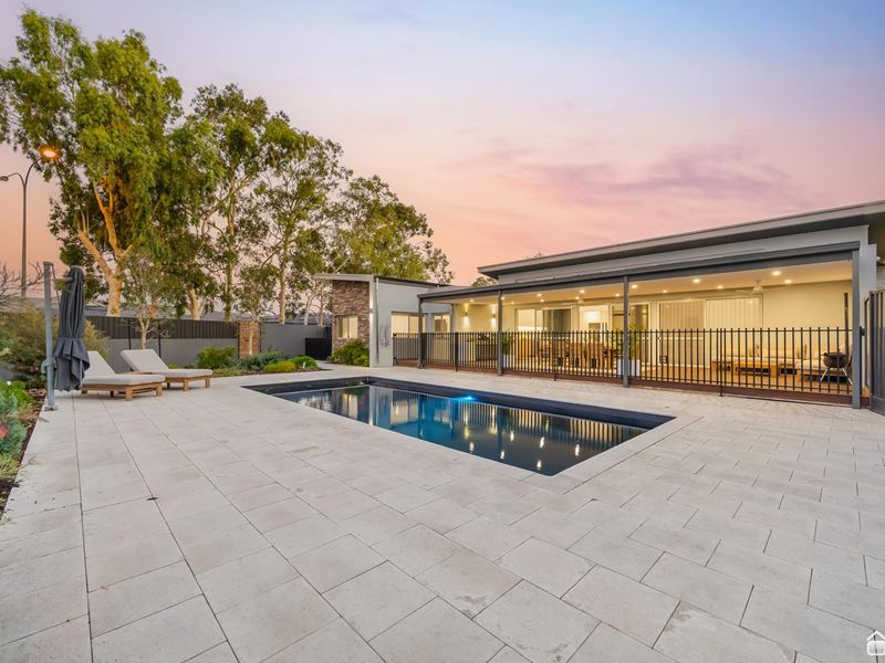 211 Abernethy Road, Byford