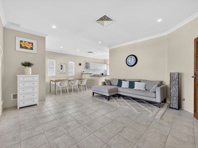 18 Cox Crescent, Quinns Rocks WA 6030
