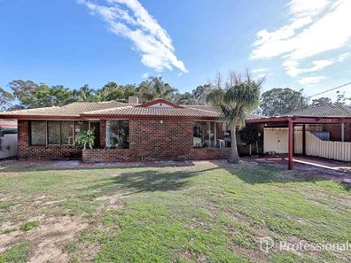 18 Tarata Way, Forrestfield WA 6058