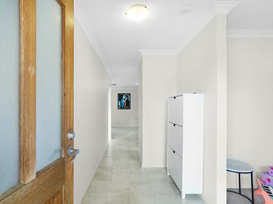 1/13 Santarosa Way, Stirling WA 6021