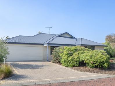 2/5 Sandalford Court, Dunsborough WA 6281